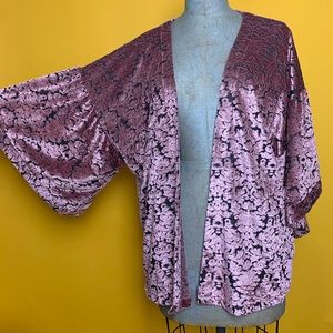 🆕 BOBEAU Floral Burnout Top w/ Bell Sleeves